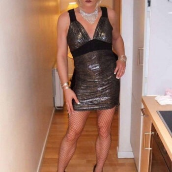 crossdresser_003-350x350  