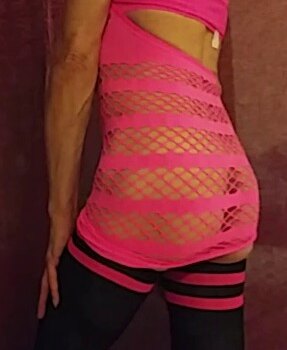 5-14-2016-pink-stripper-no-panties-7-1-287x350  