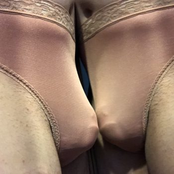 D370E5C3-4915-4366-83ED-C61C52121BC2