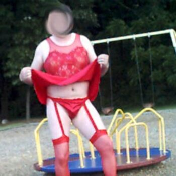 playground-adventure-red-babydoll-best-pic-Large-4e1ed9d3d8e68e0af59069eec3cc222b-e1613639793836-350x350  