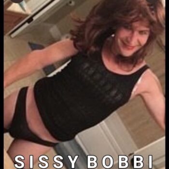 sissy bobbi
