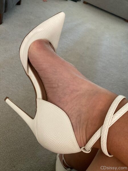 heels10-26720a13