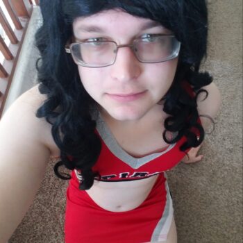 transgirl-cheerleader