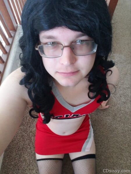 transgirl cheerleader