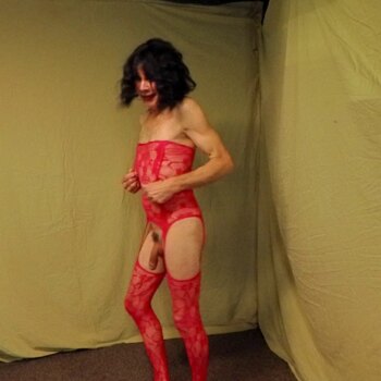 dennagirl-red-lingerie-12-2-350x350  