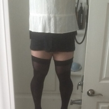 Short skirt for easy access