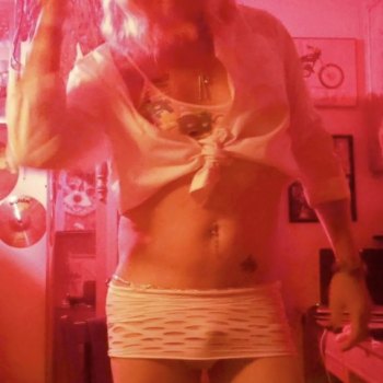 Screenshot_20231101-201749_Photos