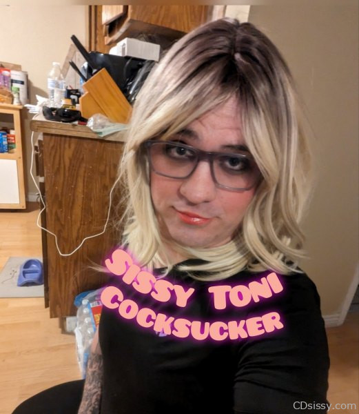 Sissy Toni exposed