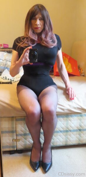 L ove Leotards