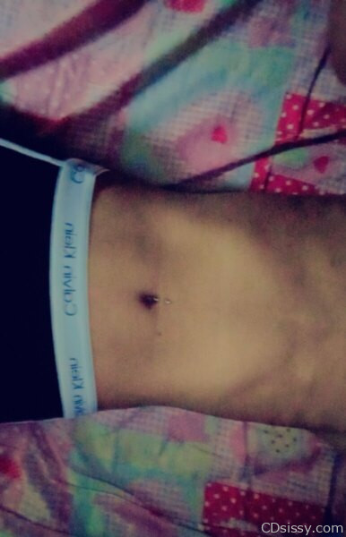 Femboy tummy