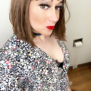miss ashley 2200
