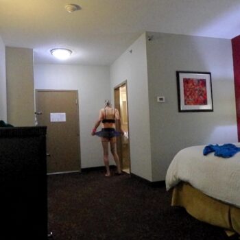sissyhotel2