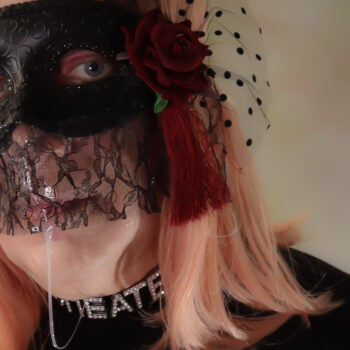 Face1